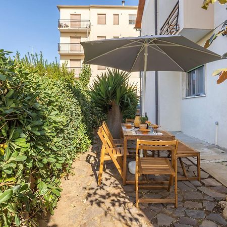 Casa Luigina Apartment San Vincenzo Exterior photo